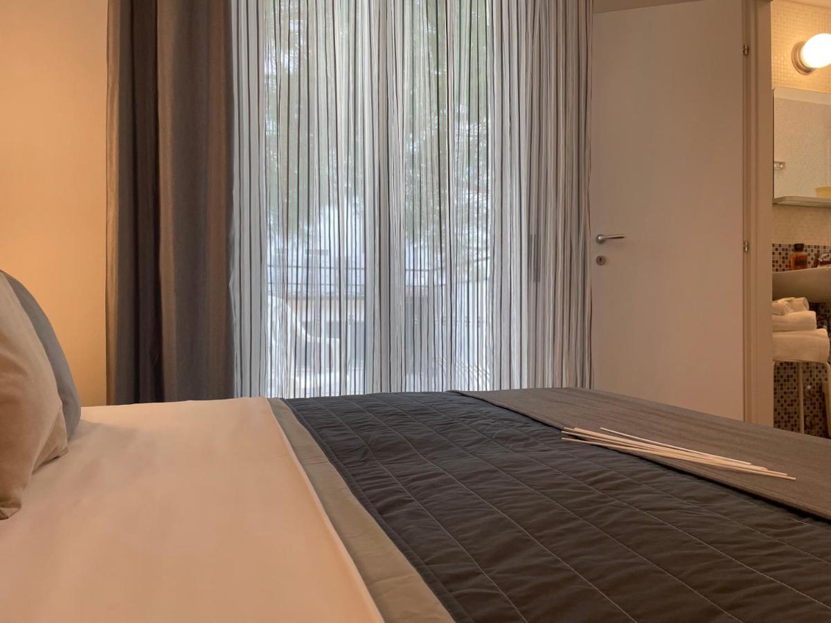 Hotel Augustus ミラノ・マリッティマ エクステリア 写真